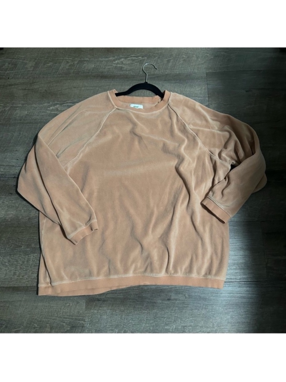 Aerie women’s crew neck